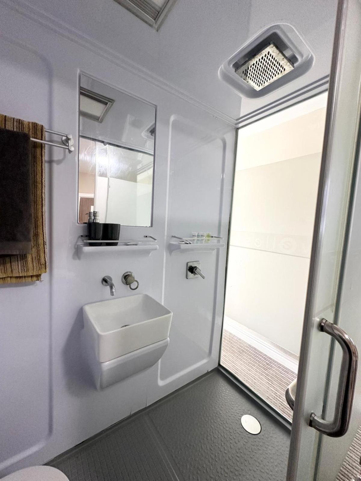 Studio Apartment For 2 Bradford  Exterior foto